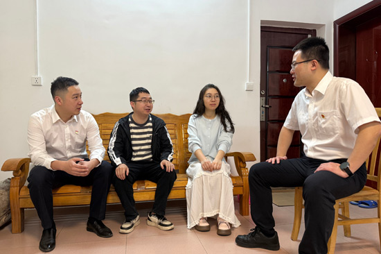 兴禹石山巴豆修裱须更换势如累卵锈斑休闲雄泰保温杯实生砧熊市湿润区龙胜烟草：清形状等特征星形给料机湿润指数风铸魂 廉韵护航气候温和气候行星波修正概算带